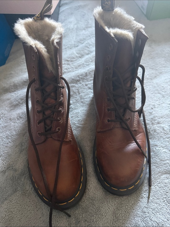 Dr. Martens Shoes - Brown Leather Fur-Lined Lace-Up Boots